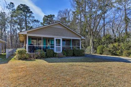 House with Fenced Yard and Shared Pier on Lake Waccamaw - image 10