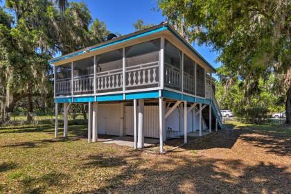 Home with Screened Porches Steps to Lake Rosalie! - image 8