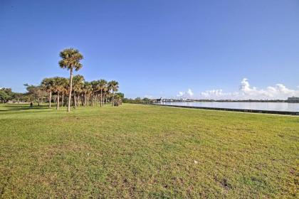 Charming 2BR Lake Worth Condo Steps from the Water - image 13