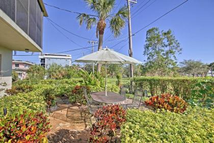 Charming 2BR Lake Worth Condo Steps from the Water - image 15