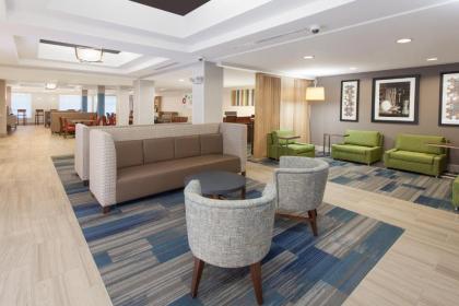 Holiday Inn Express Hotel & Suites Lake Zurich-Barrington an IHG Hotel - image 19