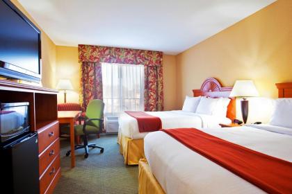 Holiday Inn Express Hotel & Suites Lake Zurich-Barrington an IHG Hotel - image 8