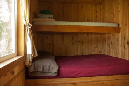 Medina Lake Camping Resort Cabin 8 - image 6