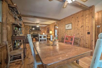 Seed Lake Home on 14 Acres with Dock and Kayaks! - image 12