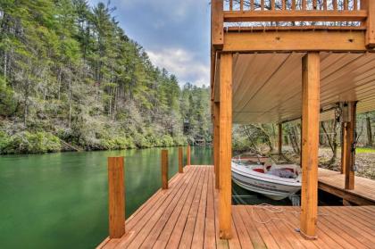 Seed Lake Home on 14 Acres with Dock and Kayaks! - image 5