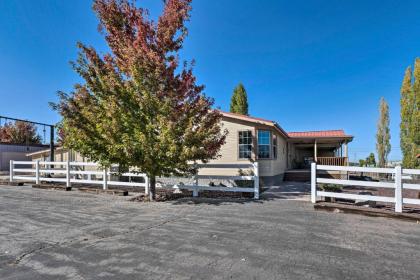 Centrally Located Retreat with Private Hot Tub! - image 1