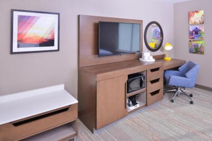 Hampton Inn Lakeville Minneapolis Mn - image 5