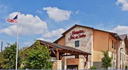 Hampton Inn and Suites Austin - Lakeway - image 13