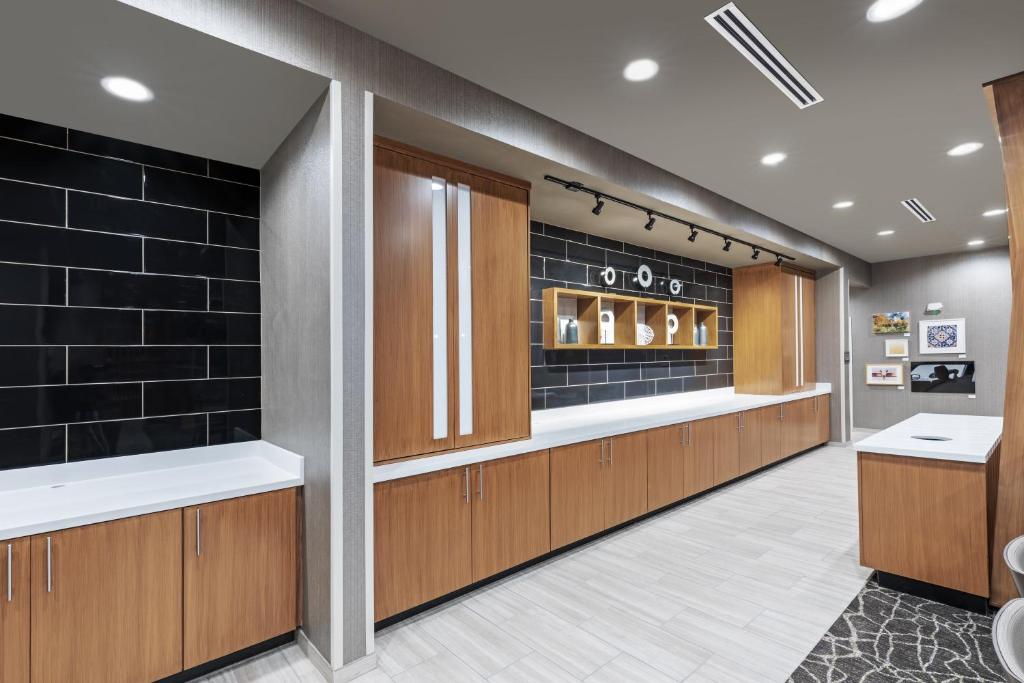 SpringHill Suites by Marriott Austin West/Lakeway - image 4