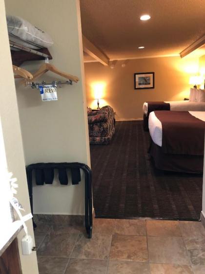 Best Western Lakewood - image 14