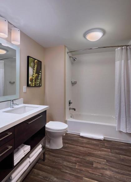 TownePlace Suites by Marriott Tacoma Lakewood - image 13