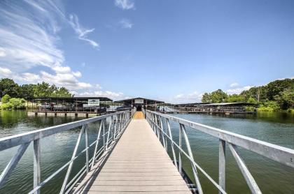 Cabin with Pool Access - Steps to Table Rock Lake! - image 5