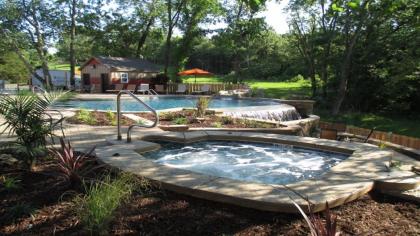 Luxury Lakefront Chalet Resort 2 Pools FREE Amenities Dock MiniGolf Waterslide - image 12