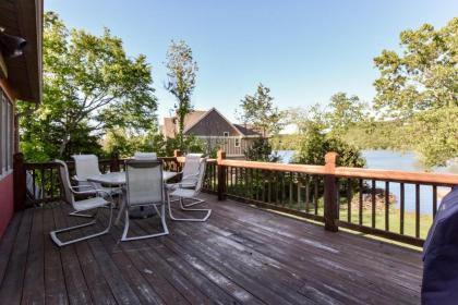 Chalets Resort LAKEFRONt Cottage Free Amenities Amazing views Kayaks 2 Pools Missouri