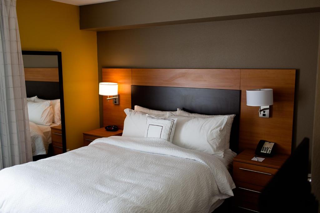 TownePlace Suites by Marriott Lancaster - image 7