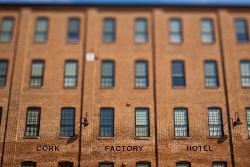 Cork Factory Hotel - main image