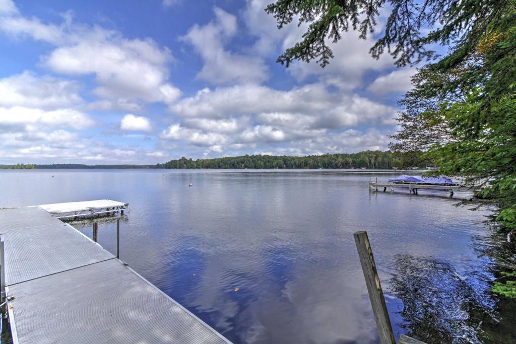 Land O Lakes Hideaway with Boat Dock and Lake Views! - main image