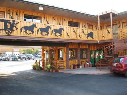 Frontier Lodge - image 12