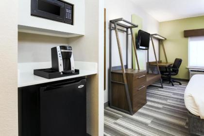 Holiday Inn Express Philadelphia NE - Langhorne an IHG Hotel - image 3