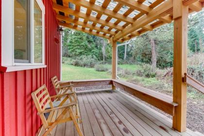 Saratoga Passage Bungalow - image 9