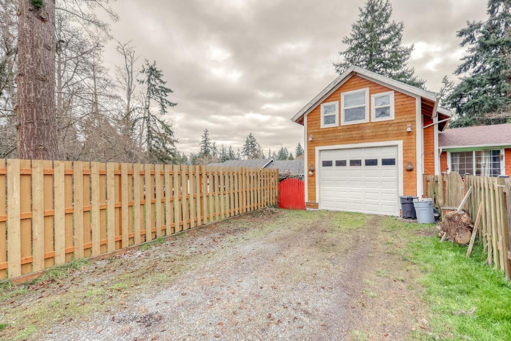 Studio by the Gazebo in Langley - main image