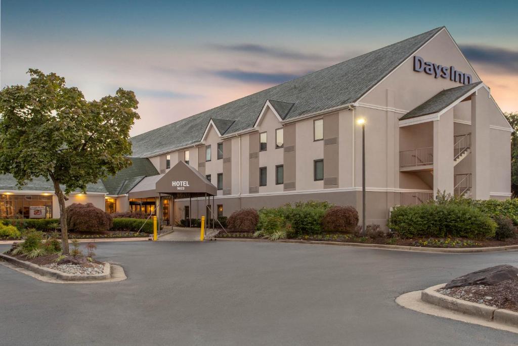 Days Inn by Wyndham Lanham Washington D.C - main image