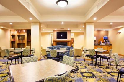 Holiday Inn Express Hotel & Suites Chicago South Lansing an IHG Hotel - image 13