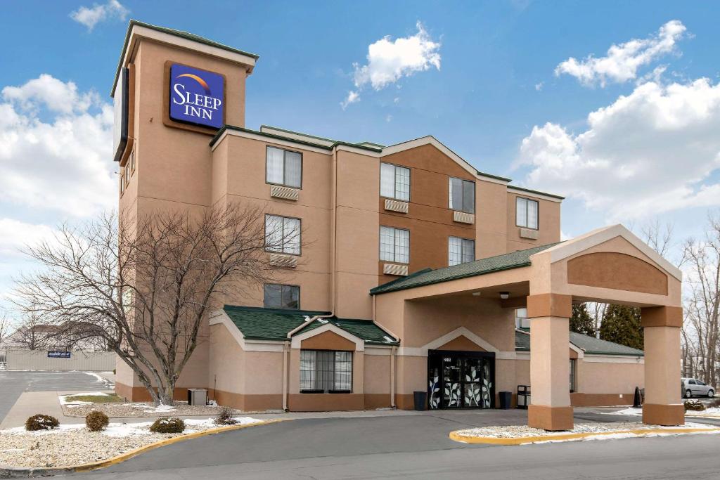 Sleep Inn Lansing - main image