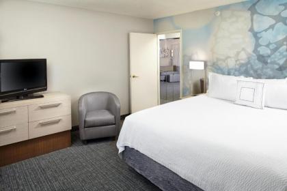 Courtyard by Marriott Lansing - image 6