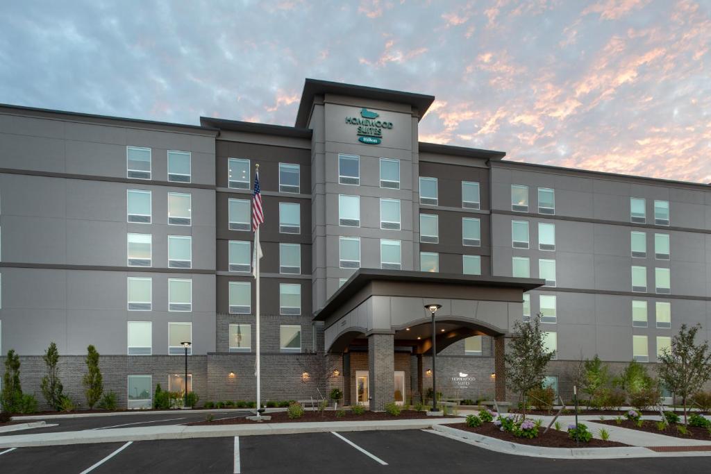 Homewood Suites By Hilton Lansing Eastwood - main image