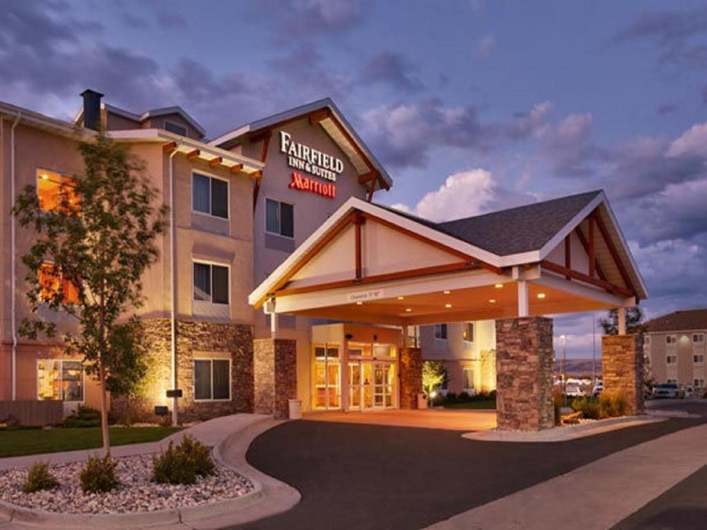 Fairfield Inn and Suites by Marriott Laramie - main image