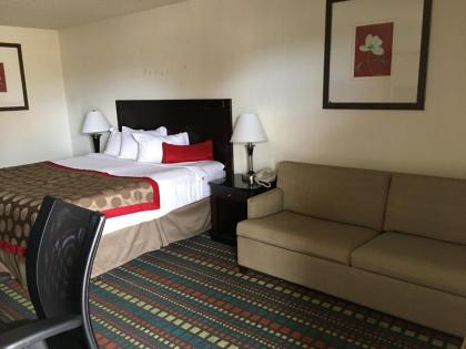 Budget Inn Laramie - image 11