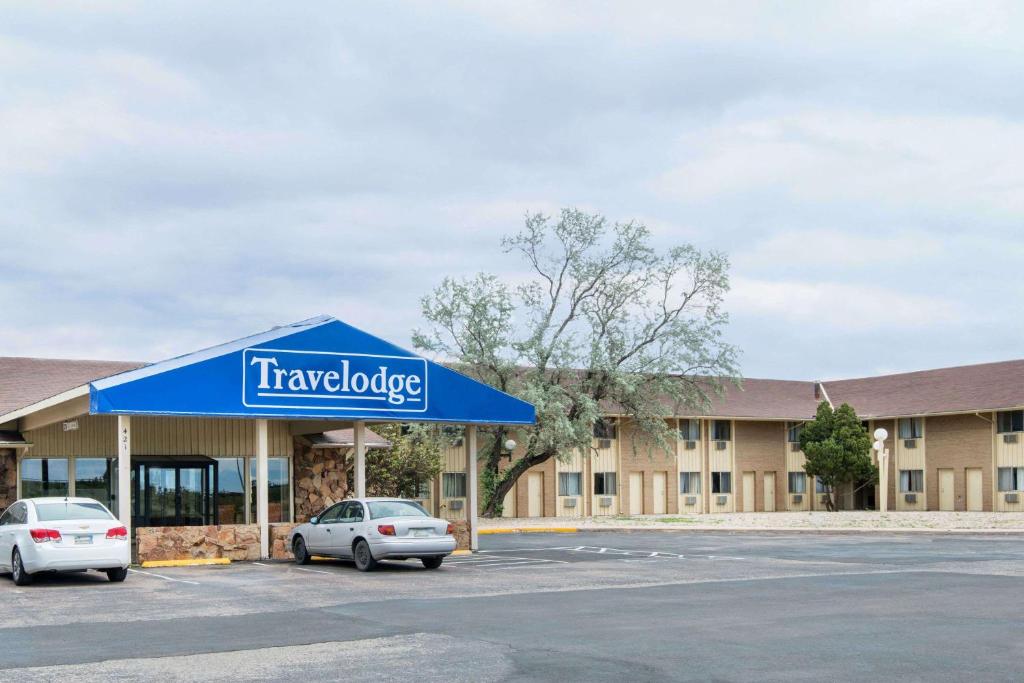 Travelodge by Wyndham Laramie - main image