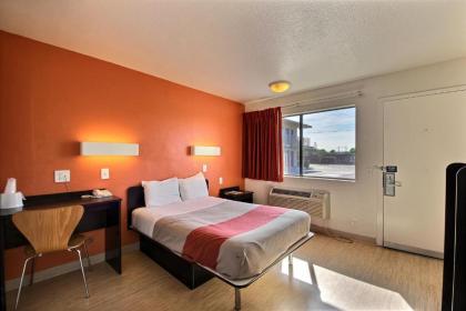 Motel 6-Laredo TX - South - image 5