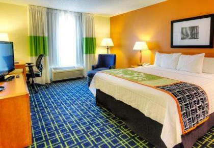 Fairfield Inn & Suites Laredo - image 11