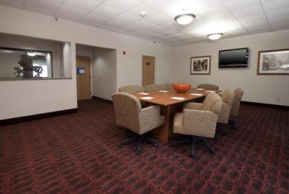 Hampton Inn Laredo - image 14