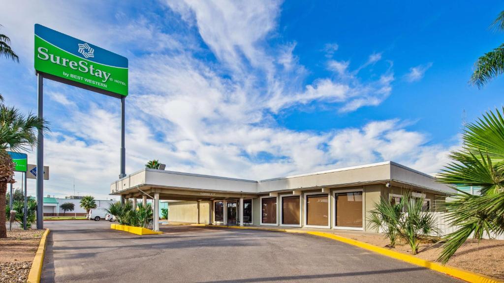 SureStay Hotel Laredo by Best Western - main image