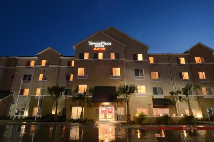 TownePlace Suites by Marriott Laredo - image 10