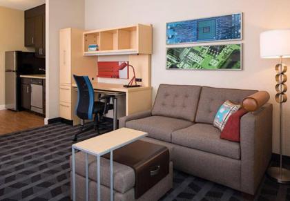 TownePlace Suites by Marriott Laredo - image 3