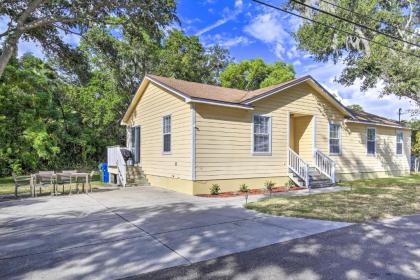 Home with BBQ about 1 Mi to Indian Rocks Beach and Golf - image 15