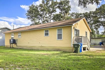 Home with BBQ about 1 Mi to Indian Rocks Beach and Golf - image 9