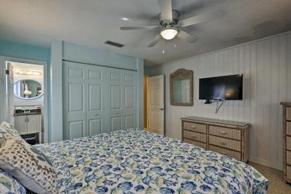 Largo Home with Private Pool and Spa 4 Miles to Beach! - image 5