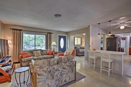 Largo Home with Private Pool and Spa 4 Miles to Beach! - image 9