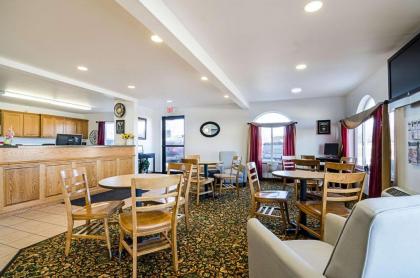 Rodeway Inn Larned - image 13