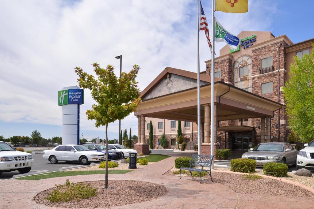 Holiday Inn Express Hotel & Suites Las Cruces an IHG Hotel - main image