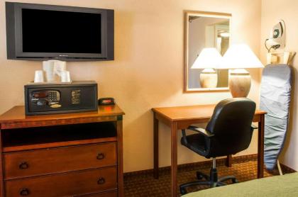 Quality Inn & Suites Las Cruces - image 12