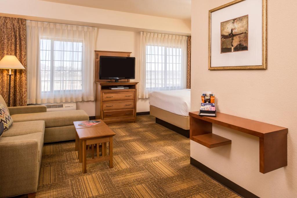 Staybridge Suites Las Cruces an IHG Hotel - image 6