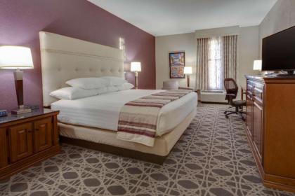 Drury Inn & Suites Las Cruces - image 12