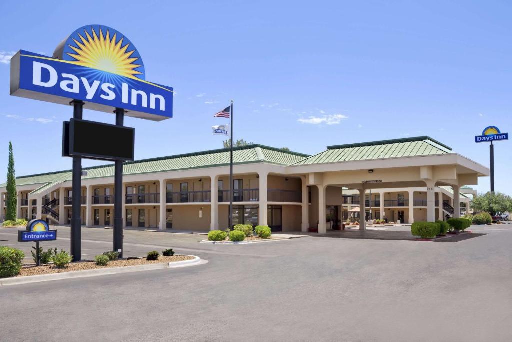 Days Inn by Wyndham Las Cruces - main image