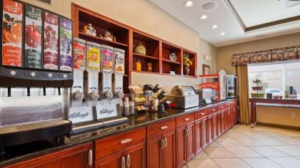 Best Western Plus Montezuma Inn and Suites - image 3